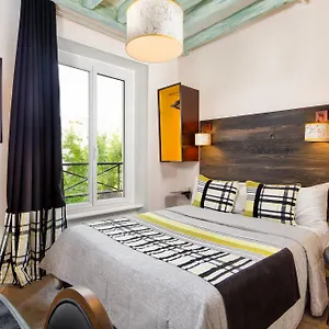 3* Hotel Claret
