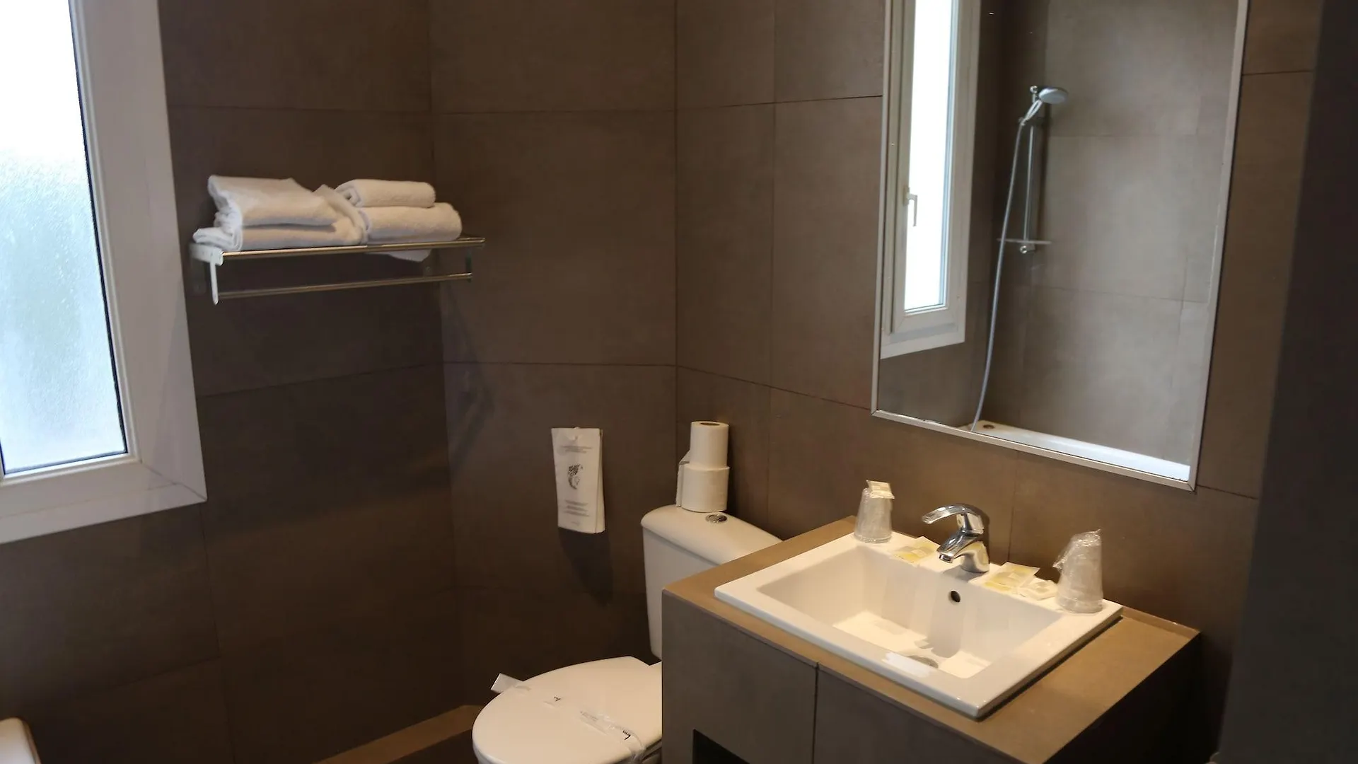 Hotel Des Arenes Paris 3*,  France
