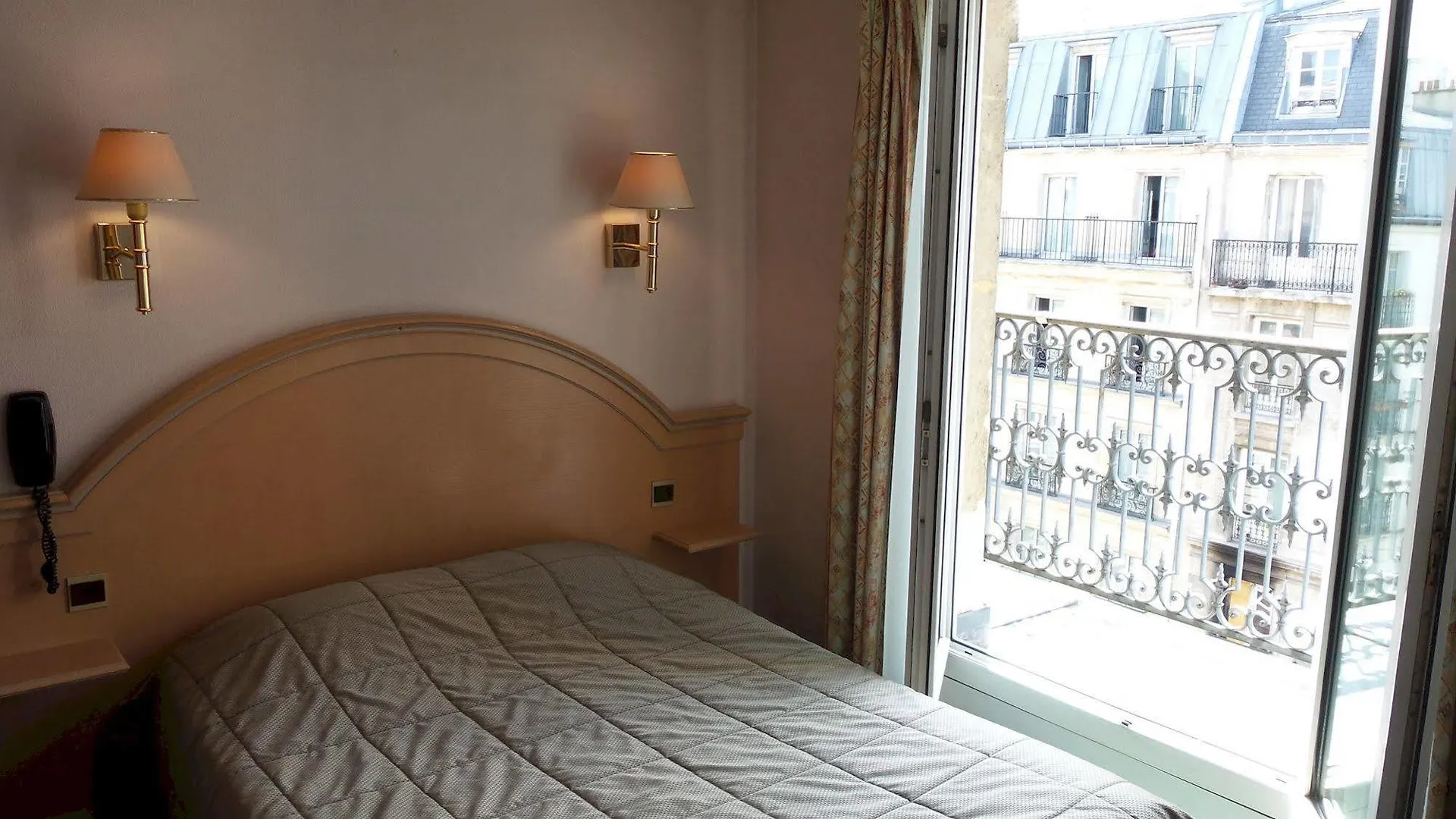 Hotel Des Arenes Paris